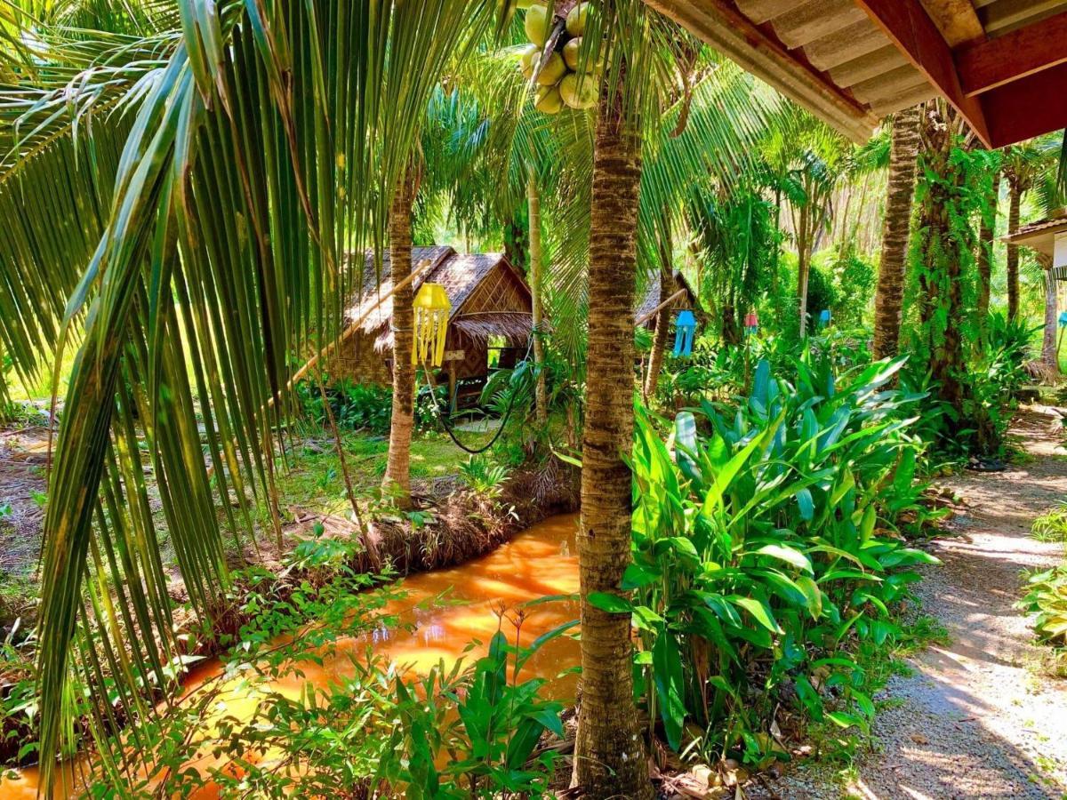 Lantacoconutgardenbungalow Apartment Koh Lanta Ngoại thất bức ảnh